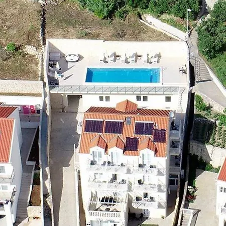 Samba - Comfort One-bedroom With Balcony And Sea View Apartment